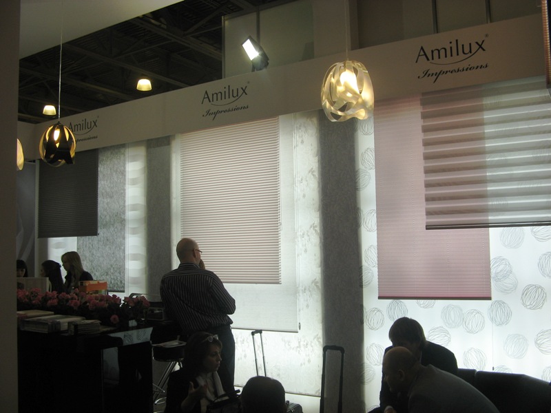 -      Amilux