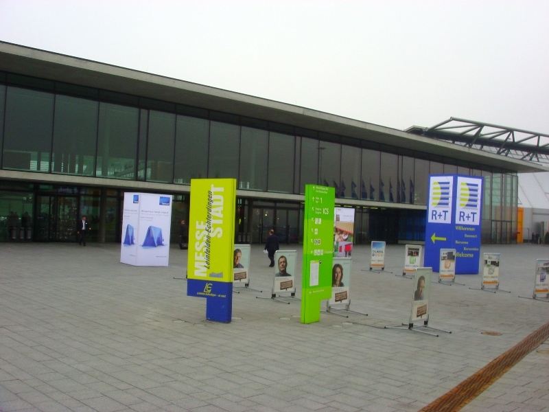  R+T   2012.